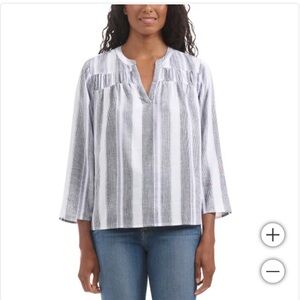 NWT Splendid Ladies' V-Neck Blouse